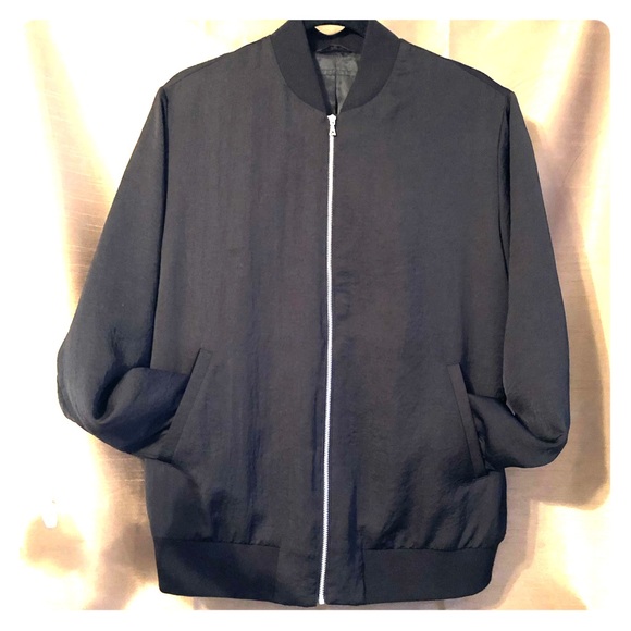 Chic bomber jacket - Picture 2 of 10